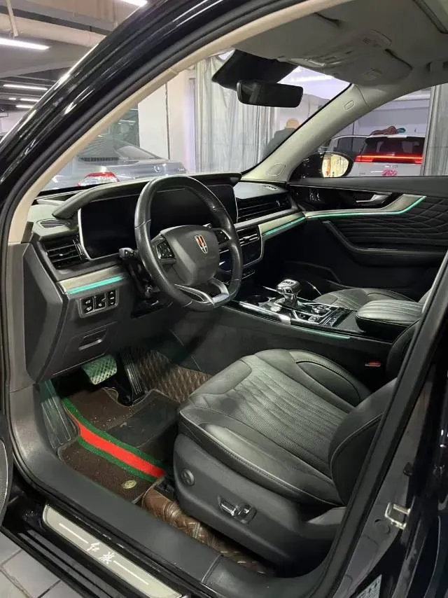 2022 HongQi HS5 2.0T 224HP L4 6AT,autocango,china used car exporter,china ev exporter,chinese used car exporter,chinese used ev exporter