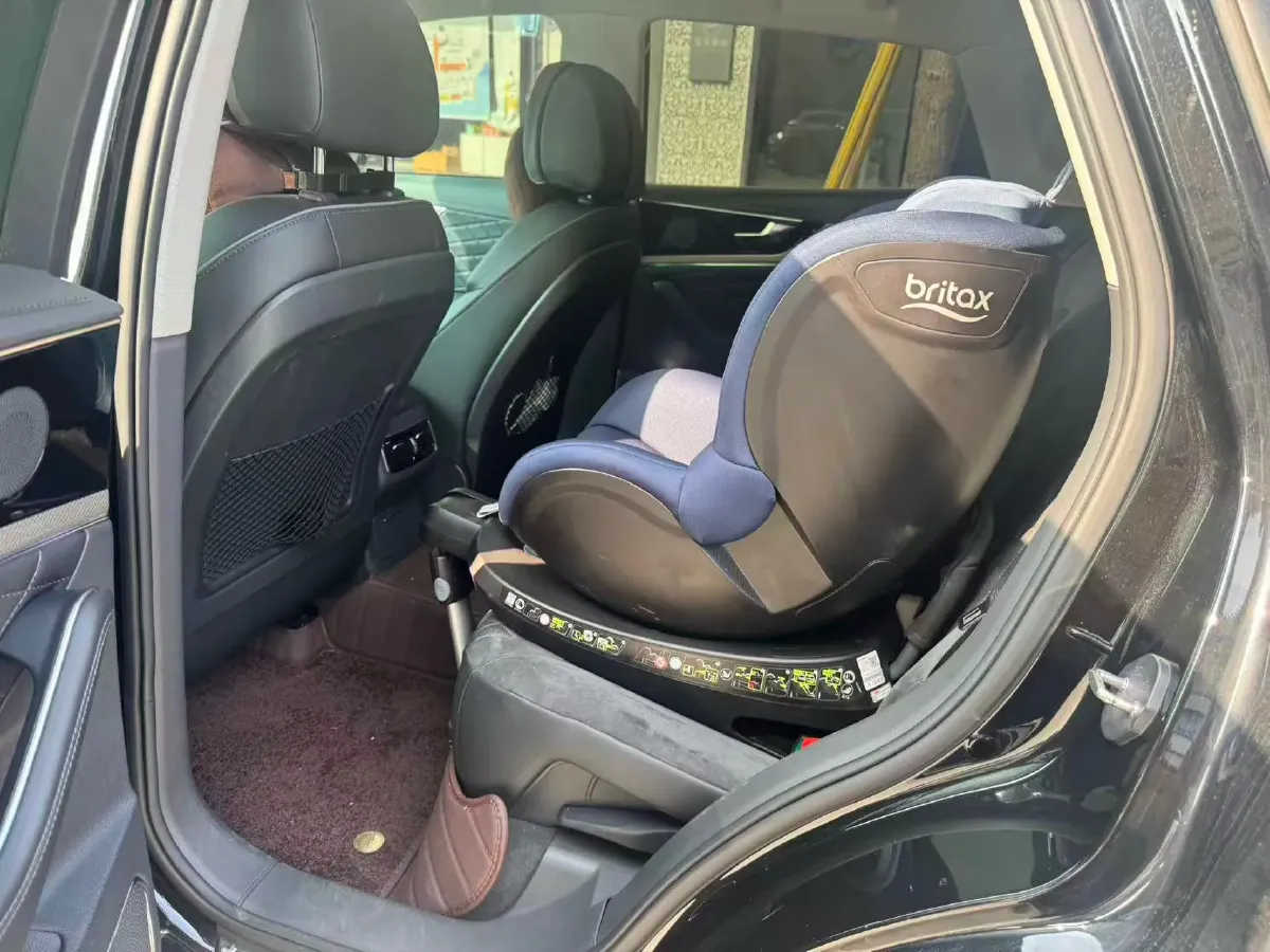 2019 HongQi HS5 2.0T 224HP L4 6AT,autocango,china used car exporter,china ev exporter,chinese used car exporter,chinese used ev exporter