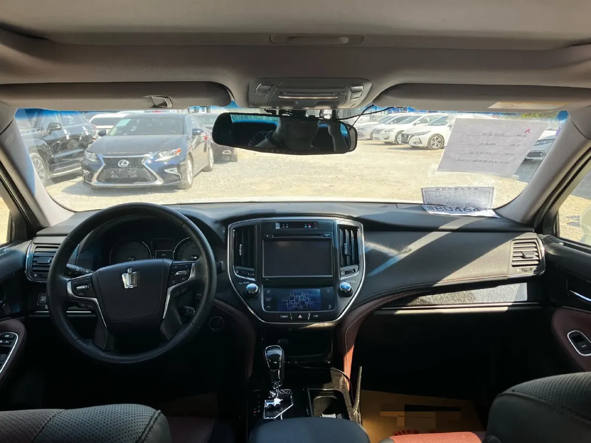 2018 Toyota Highlander 2.0T 220HP L4 6AT,autocango,china used car exporter,china ev exporter,chinese used car exporter,chinese used ev exporter