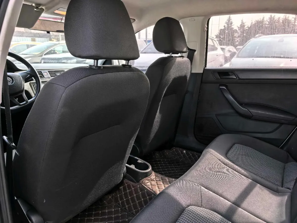 2016 Volkswagen Santana 1.6L 110HP L4 5MT,autocango,china used car exporter,china ev exporter,chinese used car exporter,chinese used ev exporter