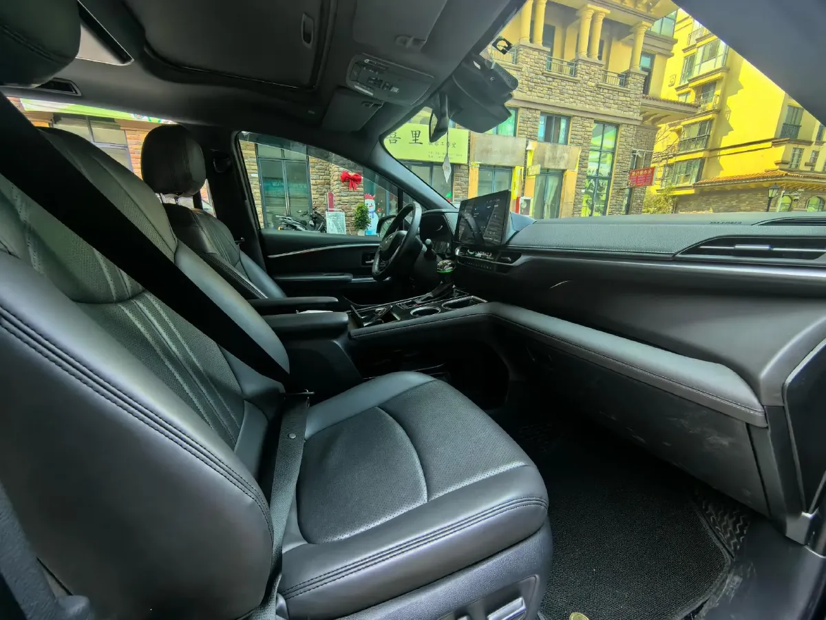 2021 Toyota Sienna 2.5L 192HP L4 E-CVT Hybrid,autocango,china used car exporter,china ev exporter,chinese used car exporter,chinese used ev exporter