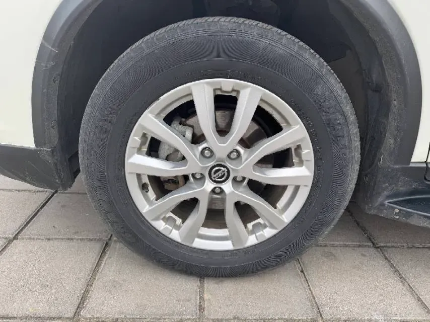 2020 Nissan X-Trail 2.0L 154HP L4 CVT,autocango,china used car exporter,china ev exporter,chinese used car exporter,chinese used ev exporter