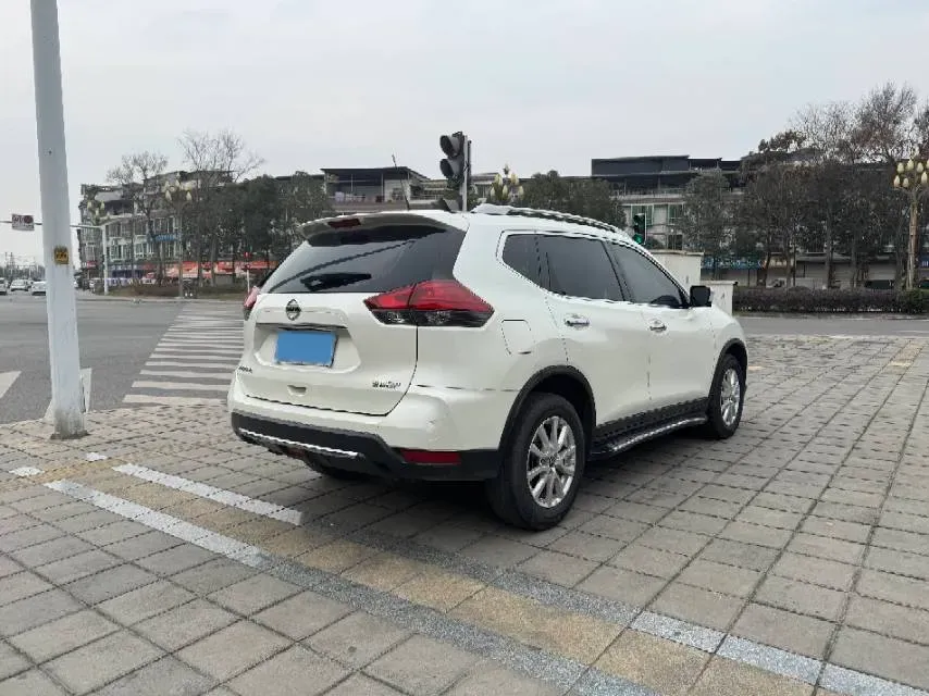 2020 Nissan X-Trail 2.0L 154HP L4 CVT,autocango,china used car exporter,china ev exporter,chinese used car exporter,chinese used ev exporter