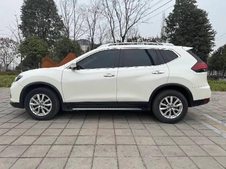 2020 Nissan X-Trail 2.0L 154HP L4 CVT,autocango,china used car exporter,china ev exporter,chinese used car exporter,chinese used ev exporter