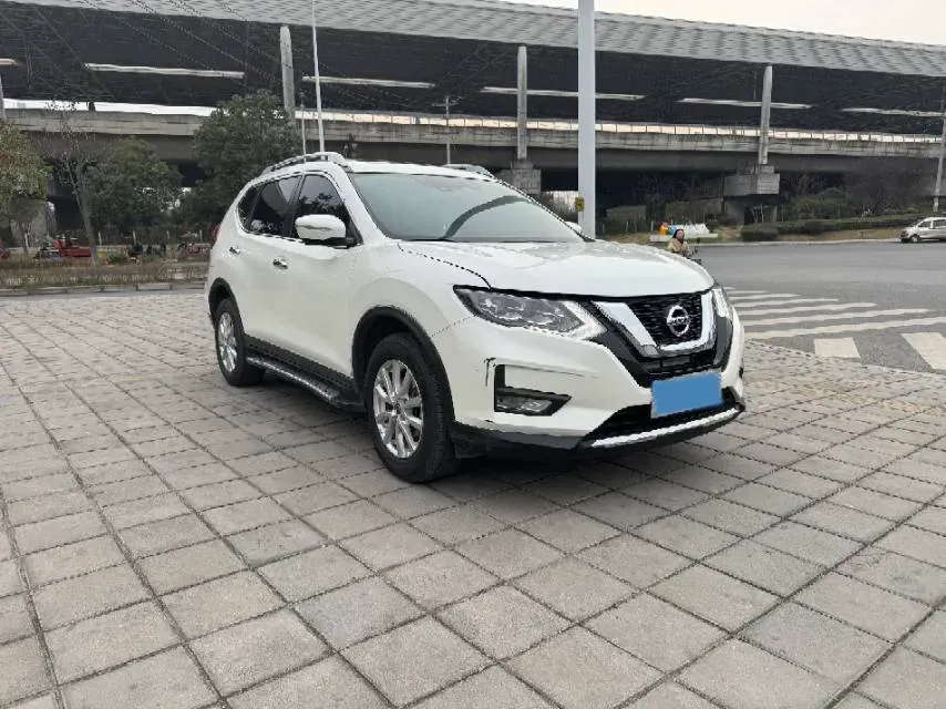 2020 Nissan X-Trail 2.0L 154HP L4 CVT,autocango,china used car exporter,china ev exporter,chinese used car exporter,chinese used ev exporter