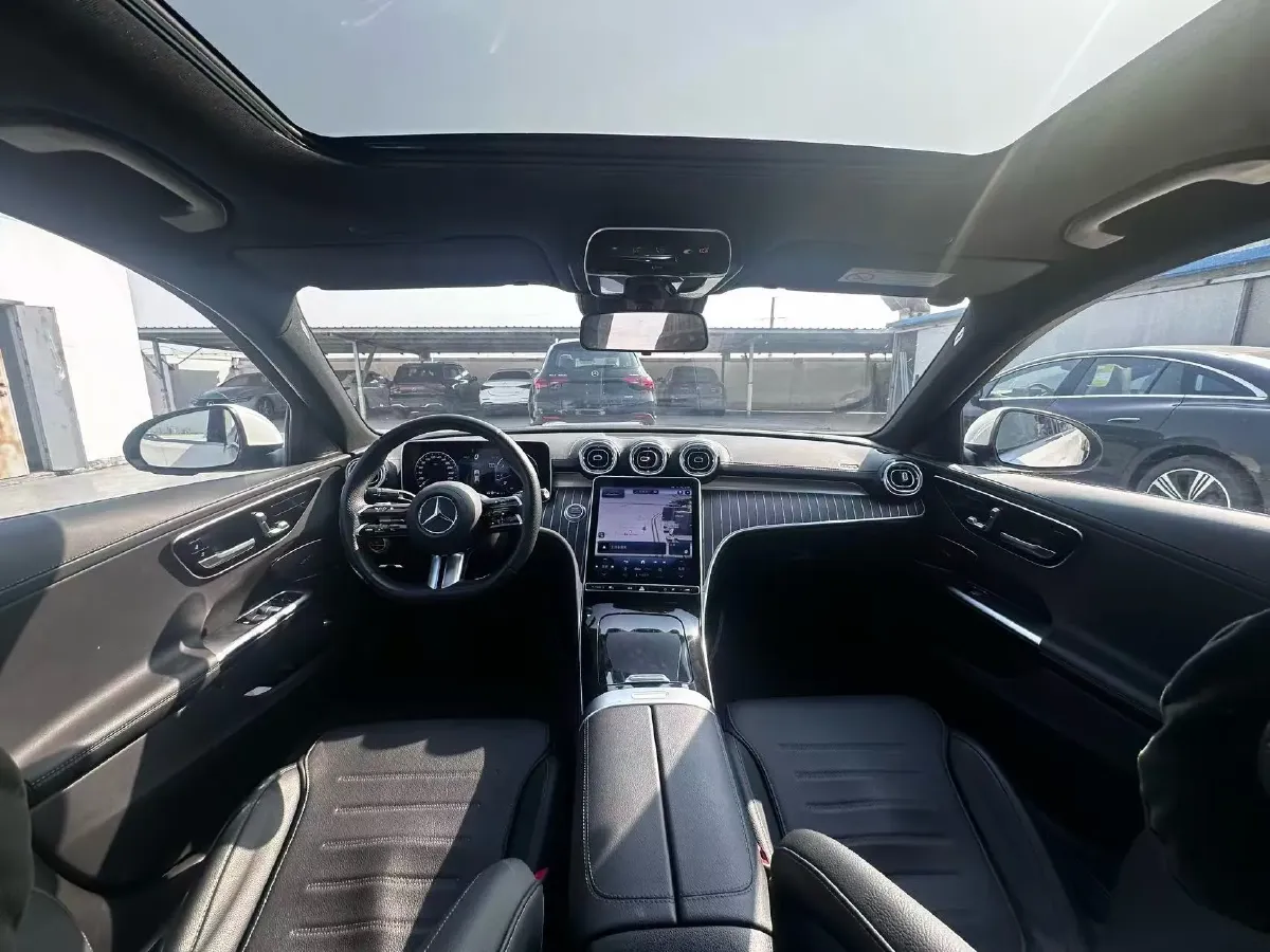 2024 Mercedes-Benz C Class 1.5T 204HP L4 9AT,autocango,china used car exporter,china ev exporter,chinese used car exporter,chinese used ev exporter