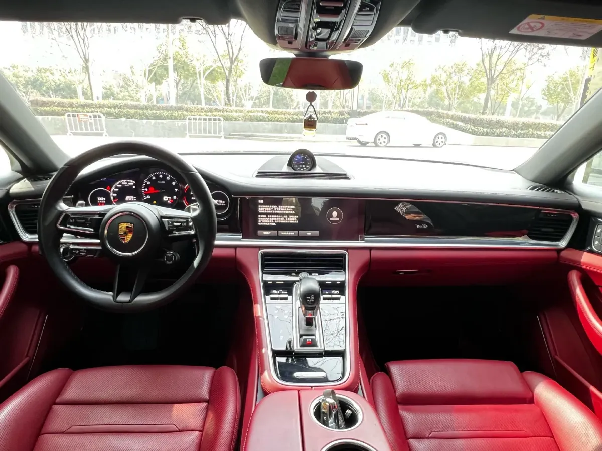 2023 Porsche Panamera 2.9T 330HP V6 8DCT,autocango,china used car exporter,china ev exporter,chinese used car exporter,chinese used ev exporter