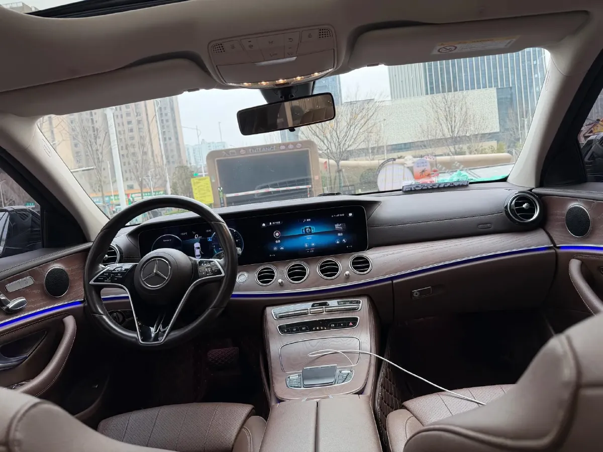 2022 Mercedes-Benz E Class 2.0T 197HP L4 9AT,autocango,china used car exporter,china ev exporter,chinese used car exporter,chinese used ev exporter