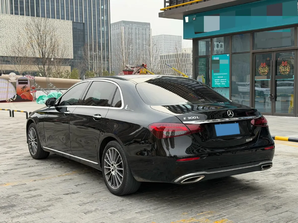 2022 Mercedes-Benz E Class 2.0T 197HP L4 9AT,autocango,china used car exporter,china ev exporter,chinese used car exporter,chinese used ev exporter