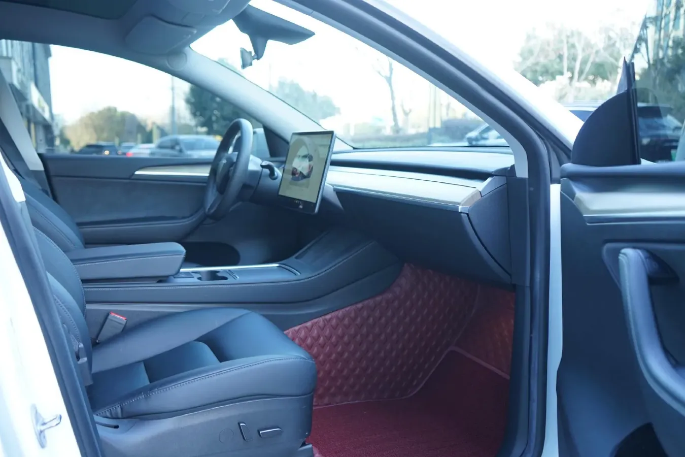 2022 Tesla Model Y BEV 60KWH,autocango,china used car exporter,china ev exporter,chinese used car exporter,chinese used ev exporter