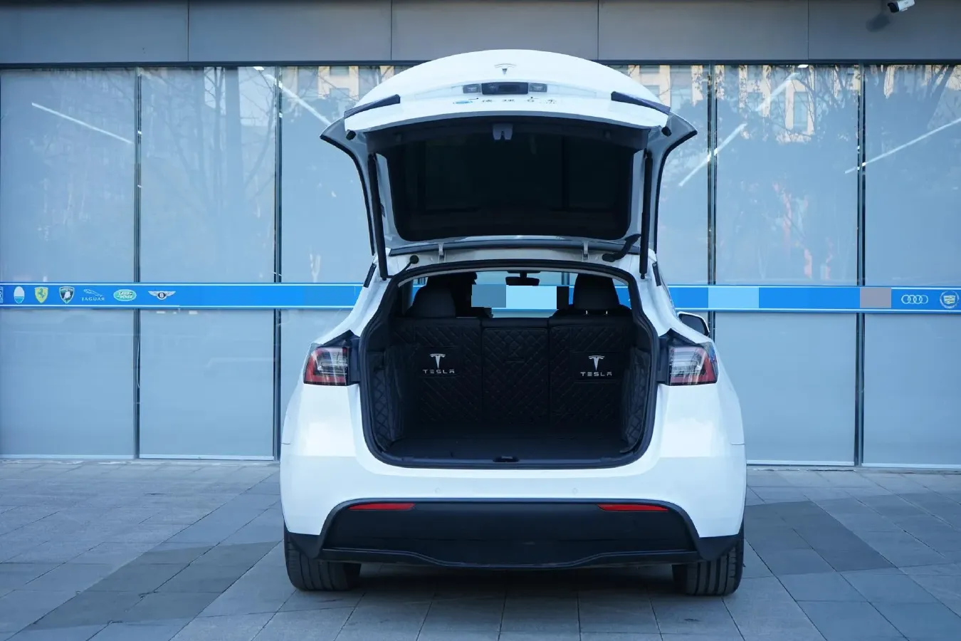 2022 Tesla Model Y BEV 60KWH,autocango,china used car exporter,china ev exporter,chinese used car exporter,chinese used ev exporter