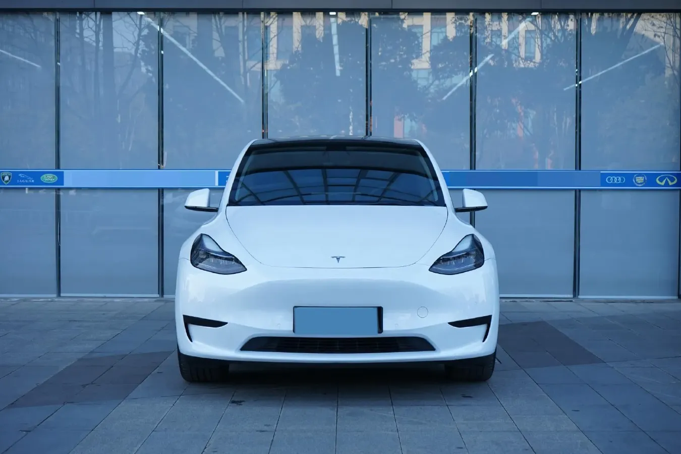 2022 Tesla Model Y BEV 60KWH,autocango,china used car exporter,china ev exporter,chinese used car exporter,chinese used ev exporter