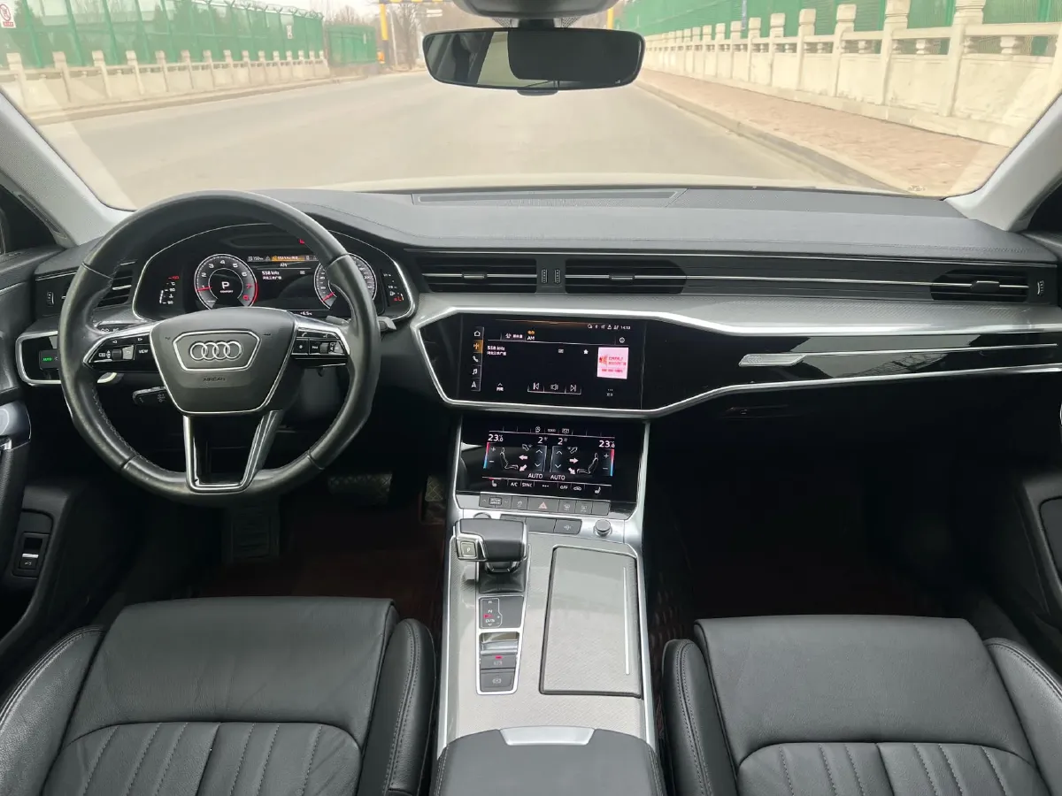 2021 Audi A6L 2.0T 190HP L4 7DCT,autocango,china used car exporter,china ev exporter,chinese used car exporter,chinese used ev exporter
