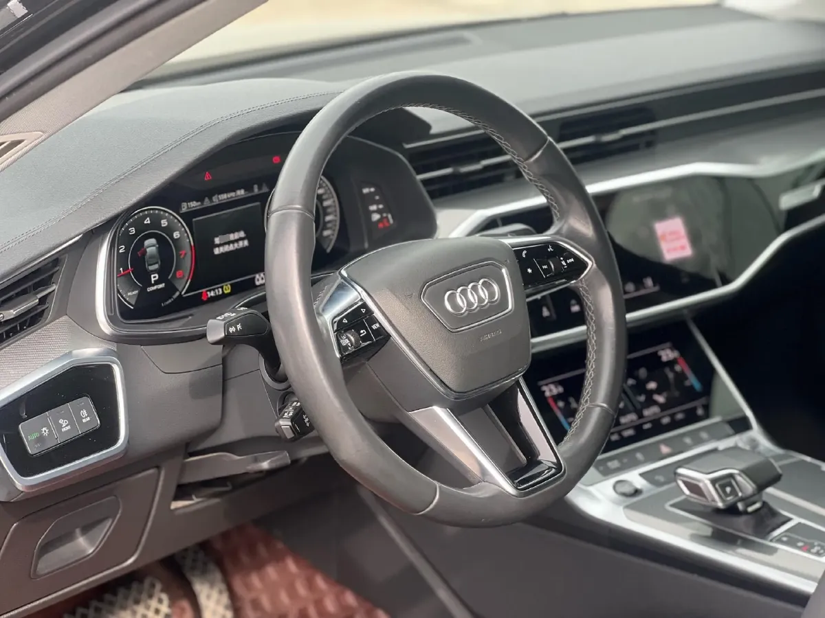 2021 Audi A6L 2.0T 190HP L4 7DCT,autocango,china used car exporter,china ev exporter,chinese used car exporter,chinese used ev exporter