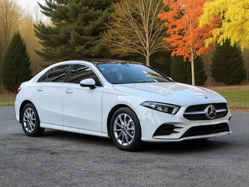 2020 Mercedes-Benz A Class 1.3T 163HP L4 7DCT,autocango,china used car exporter,china ev exporter,chinese used car exporter,chinese used ev exporter