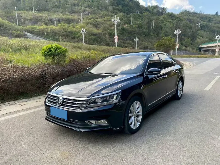 2017 Volkswagen Passat 1.8T 180HP L4 7DCT,autocango,china used car exporter,china ev exporter,chinese used car exporter,chinese used ev exporter