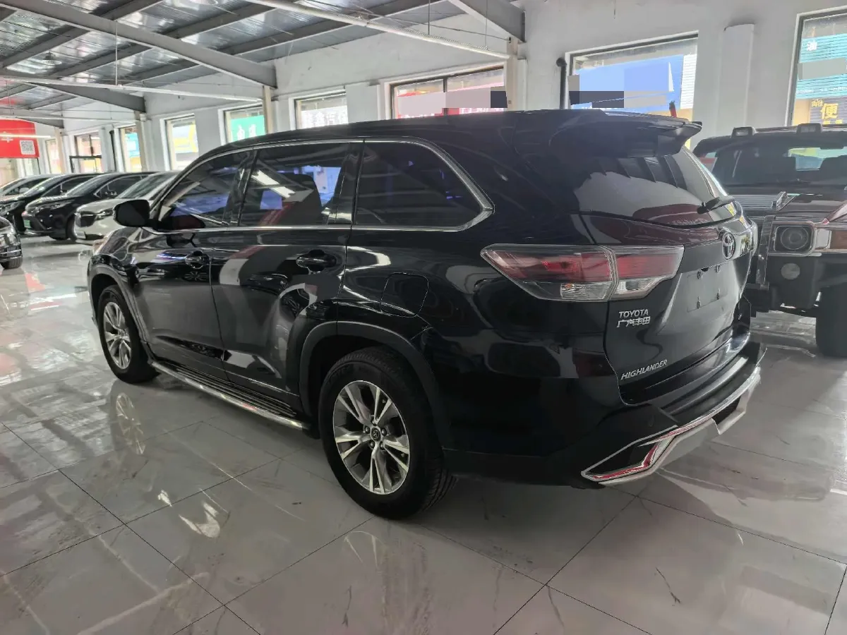 2017 Toyota Highlander 2.0T 220HP L4 6AT,autocango,china used car exporter,china ev exporter,chinese used car exporter,chinese used ev exporter