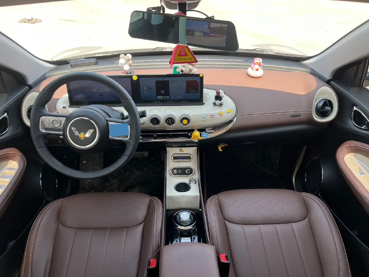 2023 WuLing BinGuo BEV 31.9KWH,autocango,china used car exporter,china ev exporter,chinese used car exporter,chinese used ev exporter