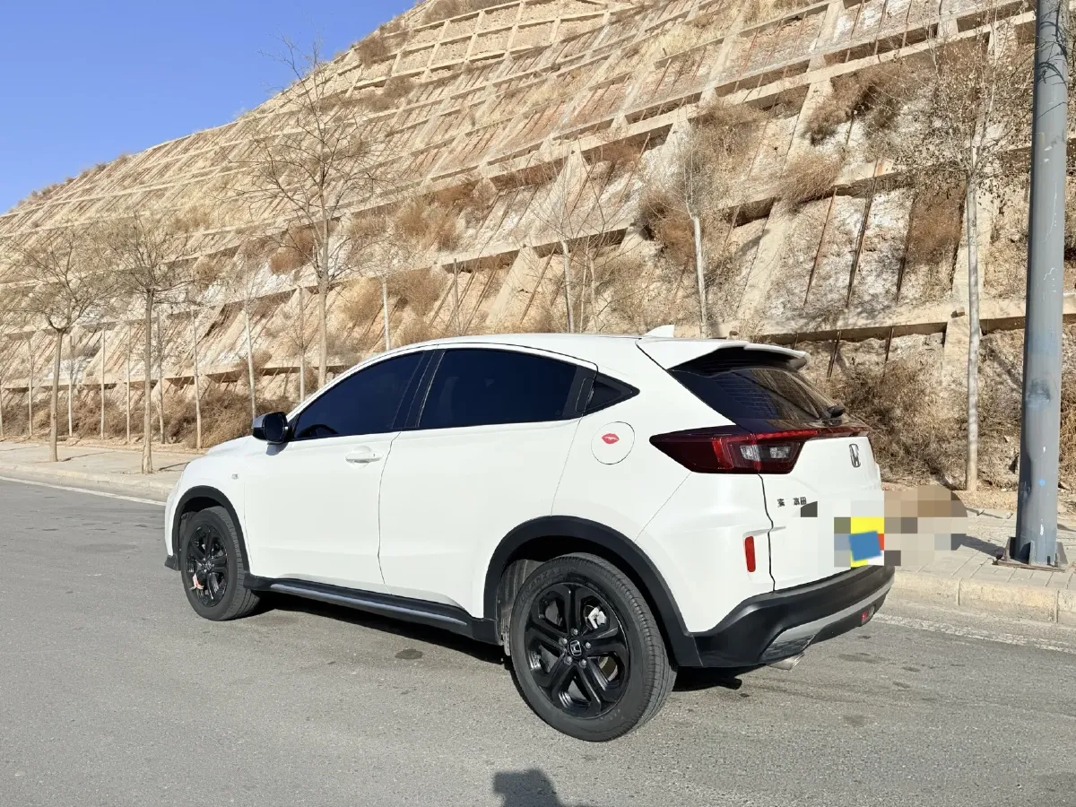 2021 Honda XR-V 1.5T 177HP L4 CVT,autocango,china used car exporter,china ev exporter,chinese used car exporter,chinese used ev exporter