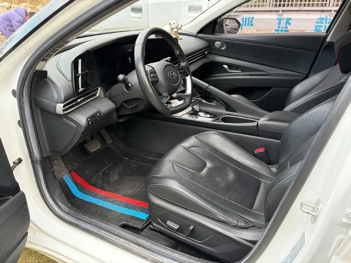 2021 Hyundai Elantra 1.5L 115HP L4 CVT,autocango,china used car exporter,china ev exporter,chinese used car exporter,chinese used ev exporter