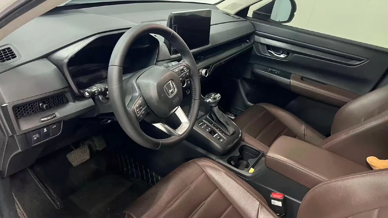 2024 Honda CR-V 1.5T 193HP L4 CVT,autocango,china used car exporter,china ev exporter,chinese used car exporter,chinese used ev exporter