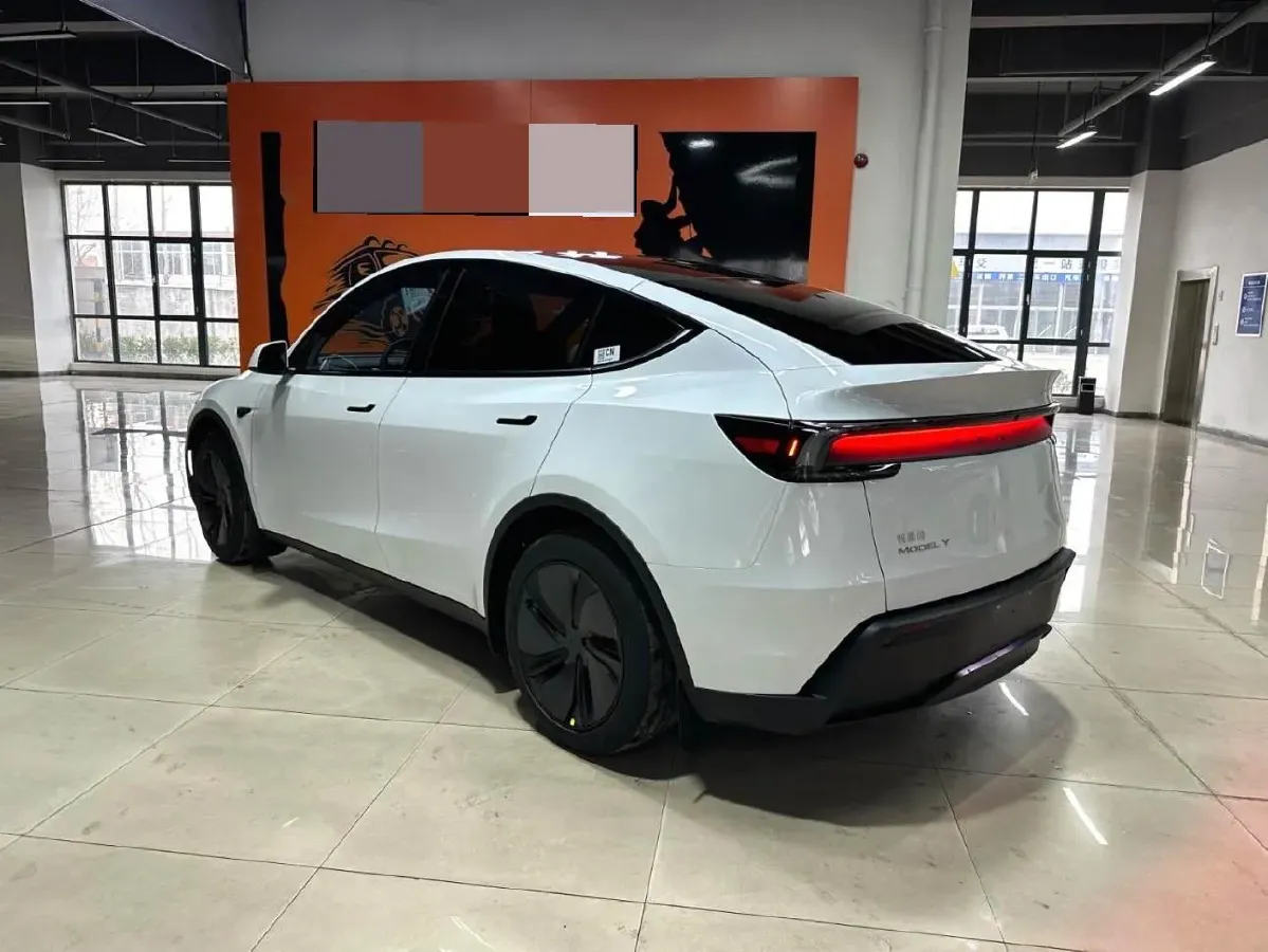 2026 Tesla Model Y BEV,autocango,china used car exporter,china ev exporter,chinese used car exporter,chinese used ev exporter