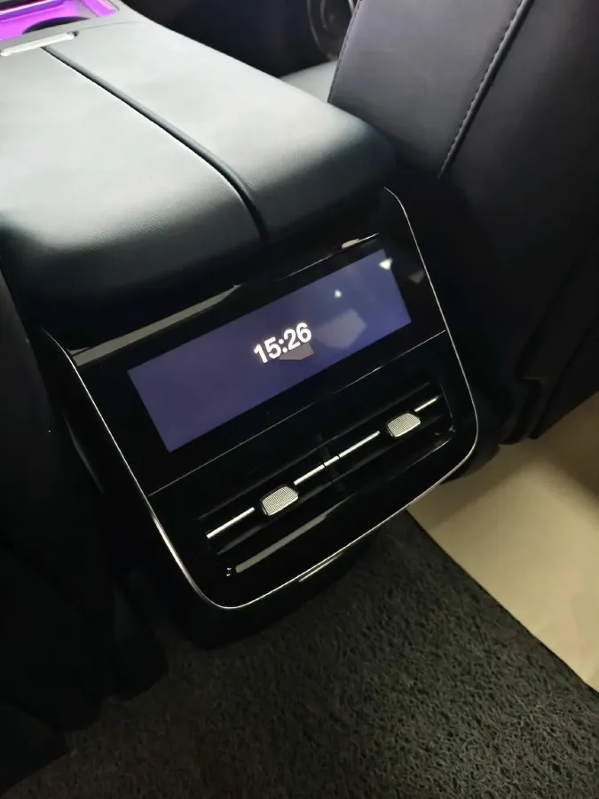 2024 Voyah FREE 1.5T 150HP L4 REEV 39.2KWH,autocango,china used car exporter,china ev exporter,chinese used car exporter,chinese used ev exporter