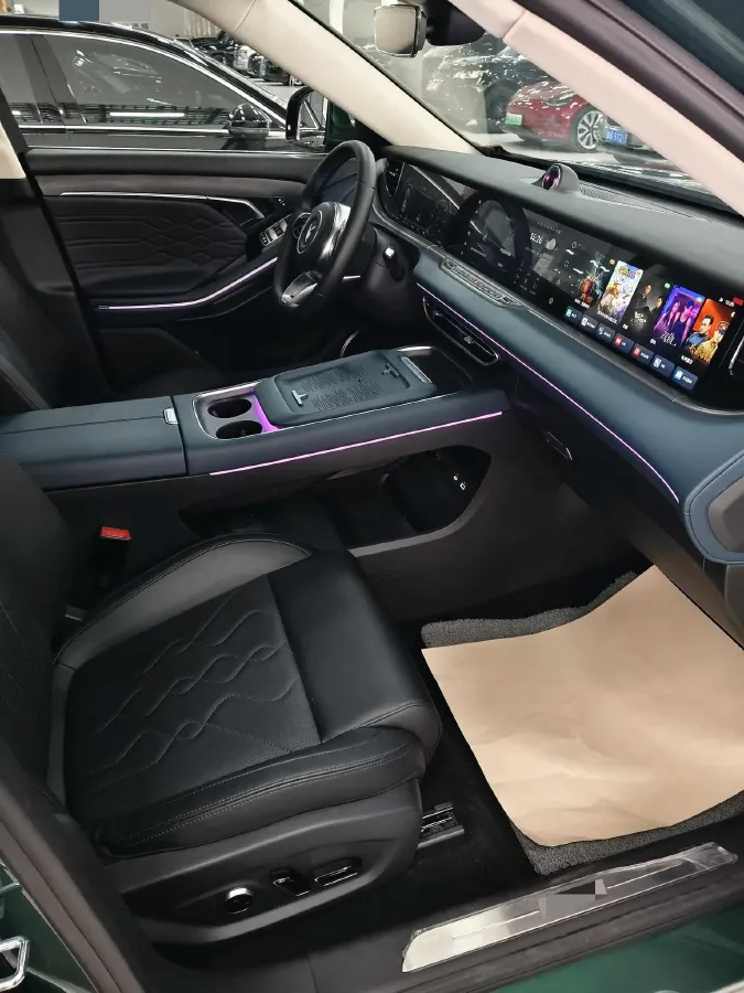 2024 Voyah FREE 1.5T 150HP L4 REEV 39.2KWH,autocango,china used car exporter,china ev exporter,chinese used car exporter,chinese used ev exporter