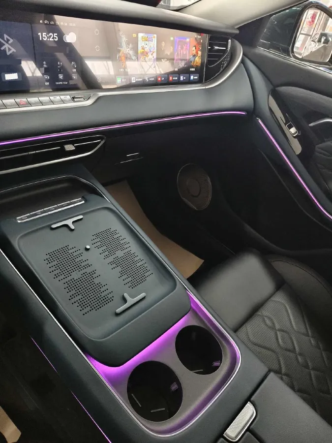 2024 Voyah FREE 1.5T 150HP L4 REEV 39.2KWH,autocango,china used car exporter,china ev exporter,chinese used car exporter,chinese used ev exporter