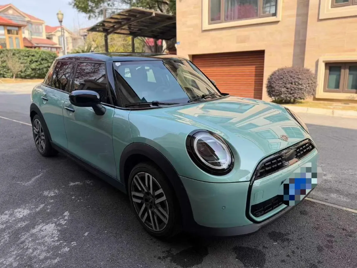 2025 MINI MINI 1.5T 156HP L3 7DCT,autocango,china used car exporter,china ev exporter,chinese used car exporter,chinese used ev exporter