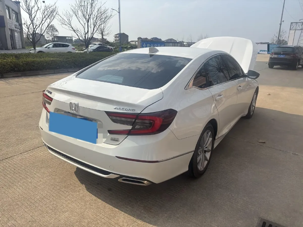 2022 Honda Accord 1.5T 194HP L4 CVT,autocango,china used car exporter,china ev exporter,chinese used car exporter,chinese used ev exporter