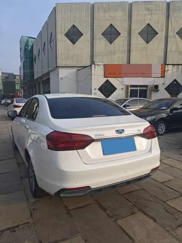 2018 Geely Emgrand 1.5L 109HP L4 5MT,autocango,china used car exporter,china ev exporter,chinese used car exporter,chinese used ev exporter