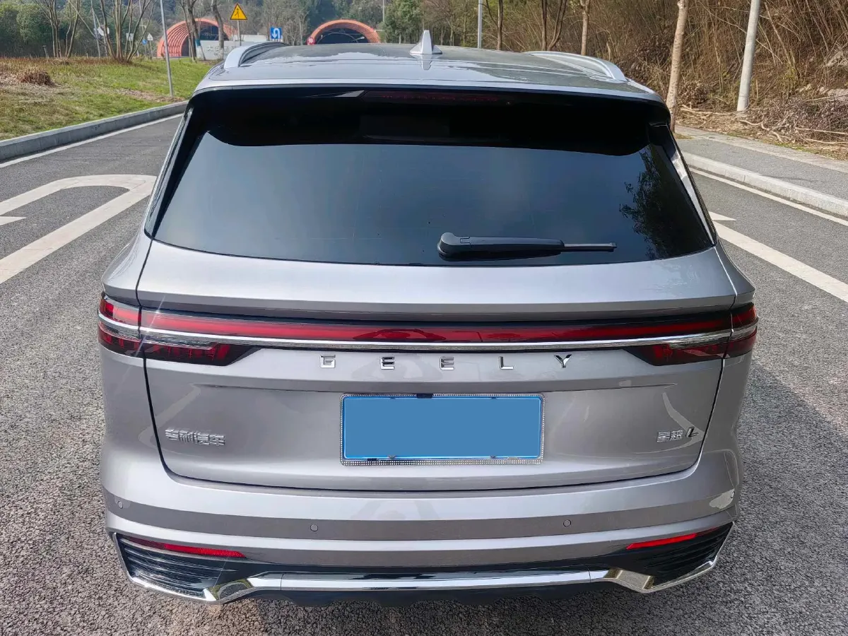 2025 Geely Monjaro 2.0T 238HP L4 8AT,autocango,china used car exporter,china ev exporter,chinese used car exporter,chinese used ev exporter