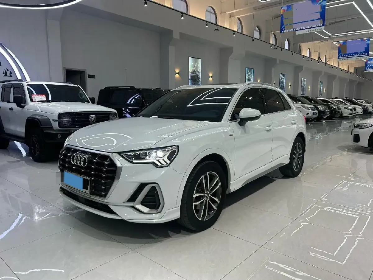 2021 Audi Q3 1.4T 150HP L4 7DCT,autocango,china used car exporter,china ev exporter,chinese used car exporter,chinese used ev exporter