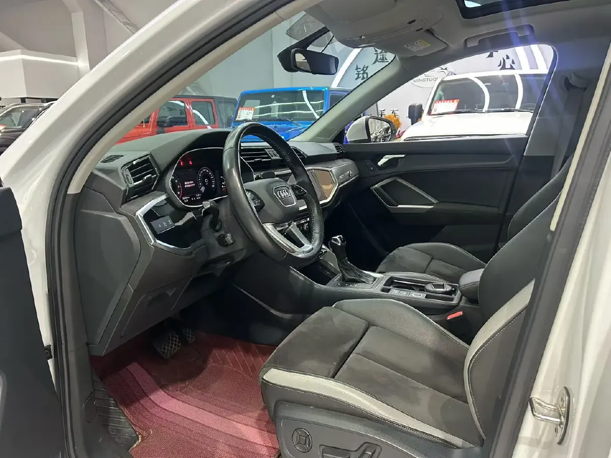 2021 Audi Q3 1.4T 150HP L4 7DCT,autocango,china used car exporter,china ev exporter,chinese used car exporter,chinese used ev exporter