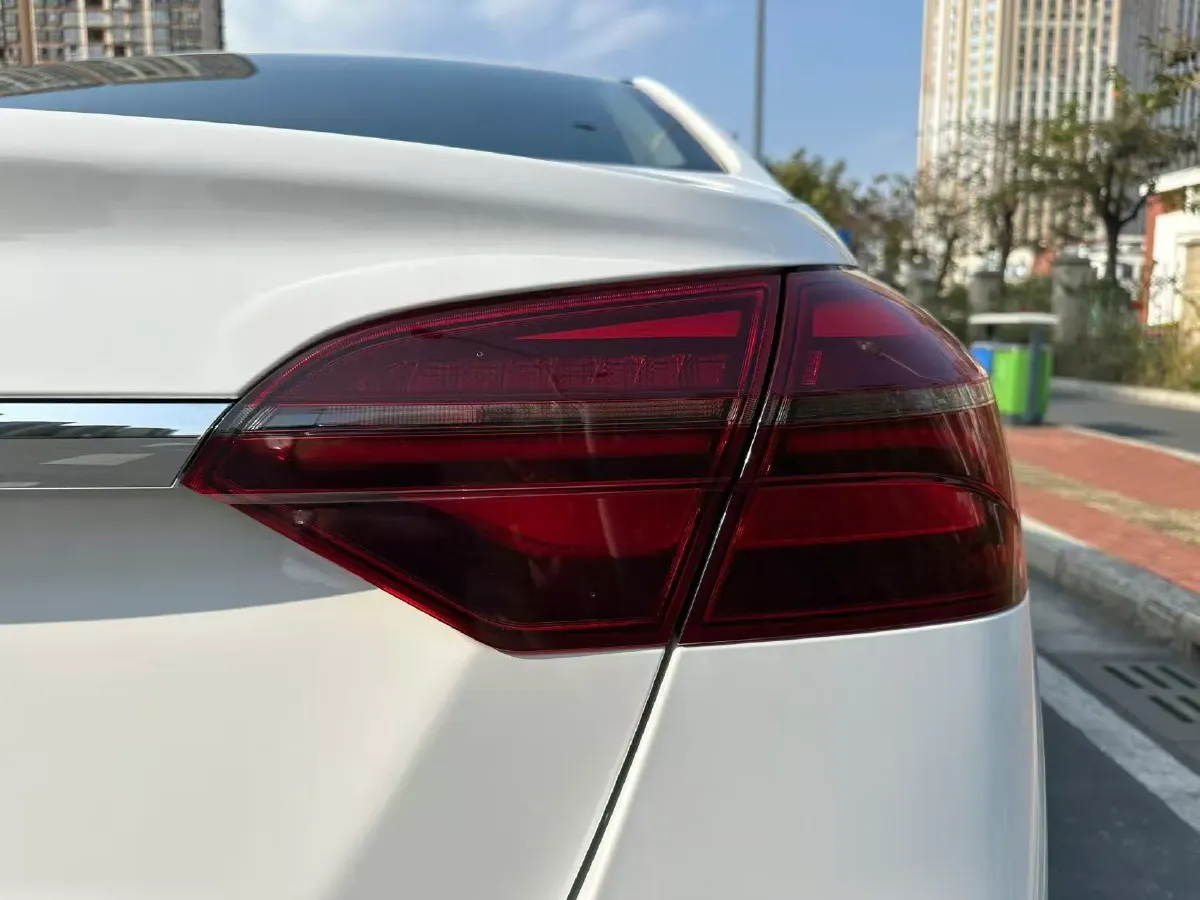 2019 Geely Emgrand 1.5L 109HP L4 CVT,autocango,china used car exporter,china ev exporter,chinese used car exporter,chinese used ev exporter