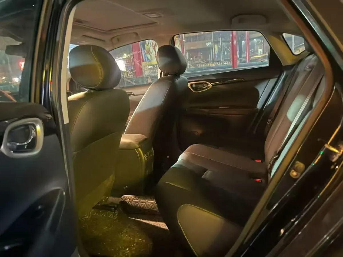 2021 Nissan Sylphy 1.6L 122HP L4 CVT,autocango,china used car exporter,china ev exporter,chinese used car exporter,chinese used ev exporter