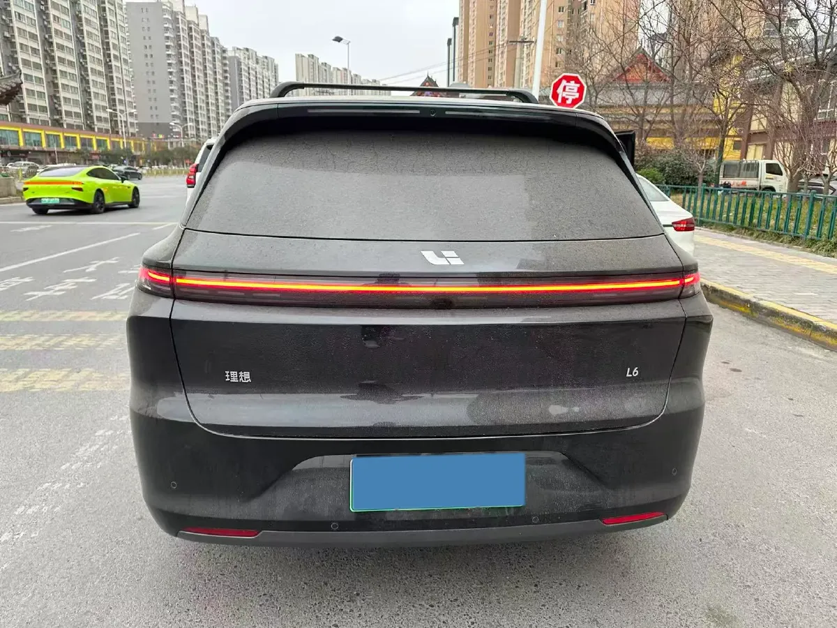 2025 Li L6 Range Extended 154HP L4 REEV,autocango,china used car exporter,china ev exporter,chinese used car exporter,chinese used ev exporter