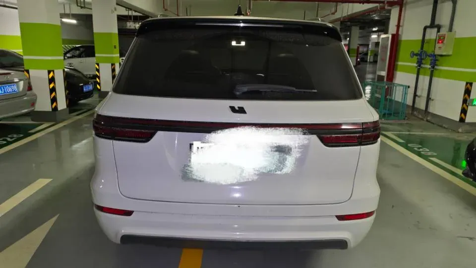 2020 Li ONE Range Extended 131HP REEV 40.5KWH,autocango,china used car exporter,china ev exporter,chinese used car exporter,chinese used ev exporter