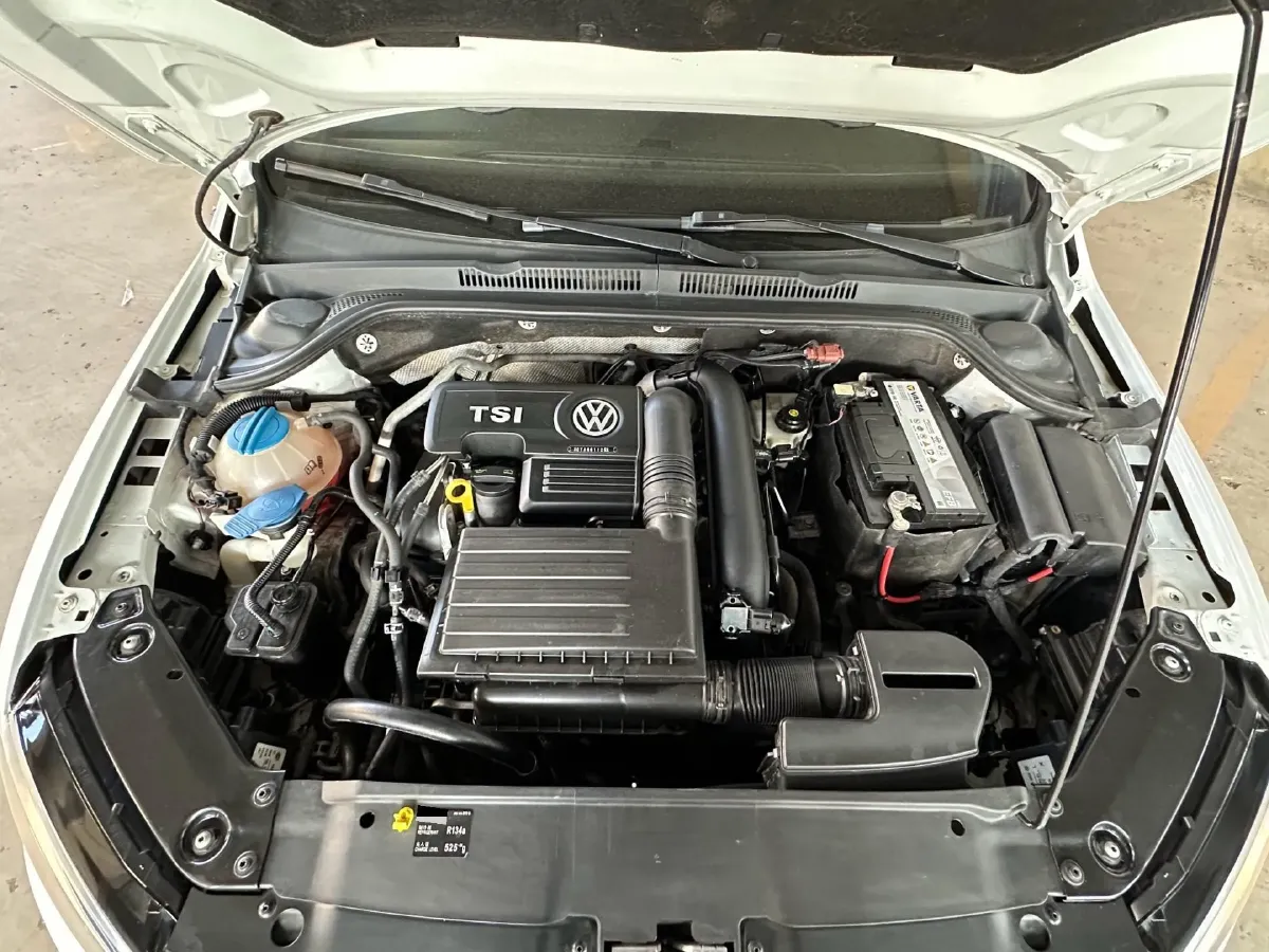 2018 Volkswagen Bora 1.4T 131HP L4 7DCT,autocango,china used car exporter,china ev exporter,chinese used car exporter,chinese used ev exporter