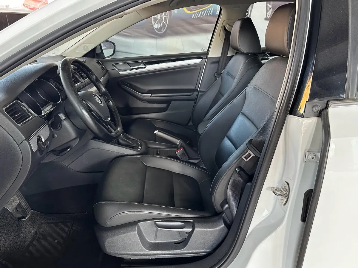 2018 Volkswagen Bora 1.4T 131HP L4 7DCT,autocango,china used car exporter,china ev exporter,chinese used car exporter,chinese used ev exporter