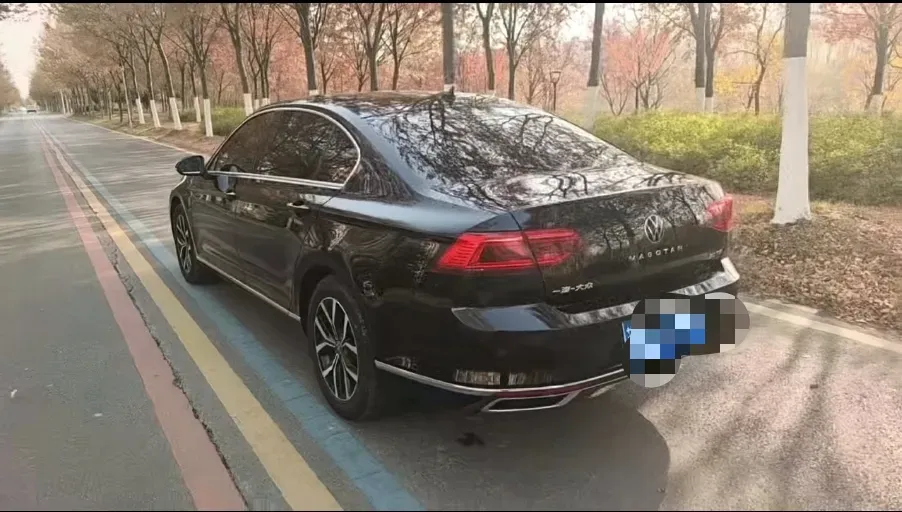 2020 Volkswagen Magotan 2.0T 186HP L4 7DCT,autocango,china used car exporter,china ev exporter,chinese used car exporter,chinese used ev exporter