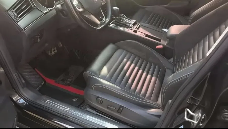 2020 Volkswagen Magotan 2.0T 186HP L4 7DCT,autocango,china used car exporter,china ev exporter,chinese used car exporter,chinese used ev exporter