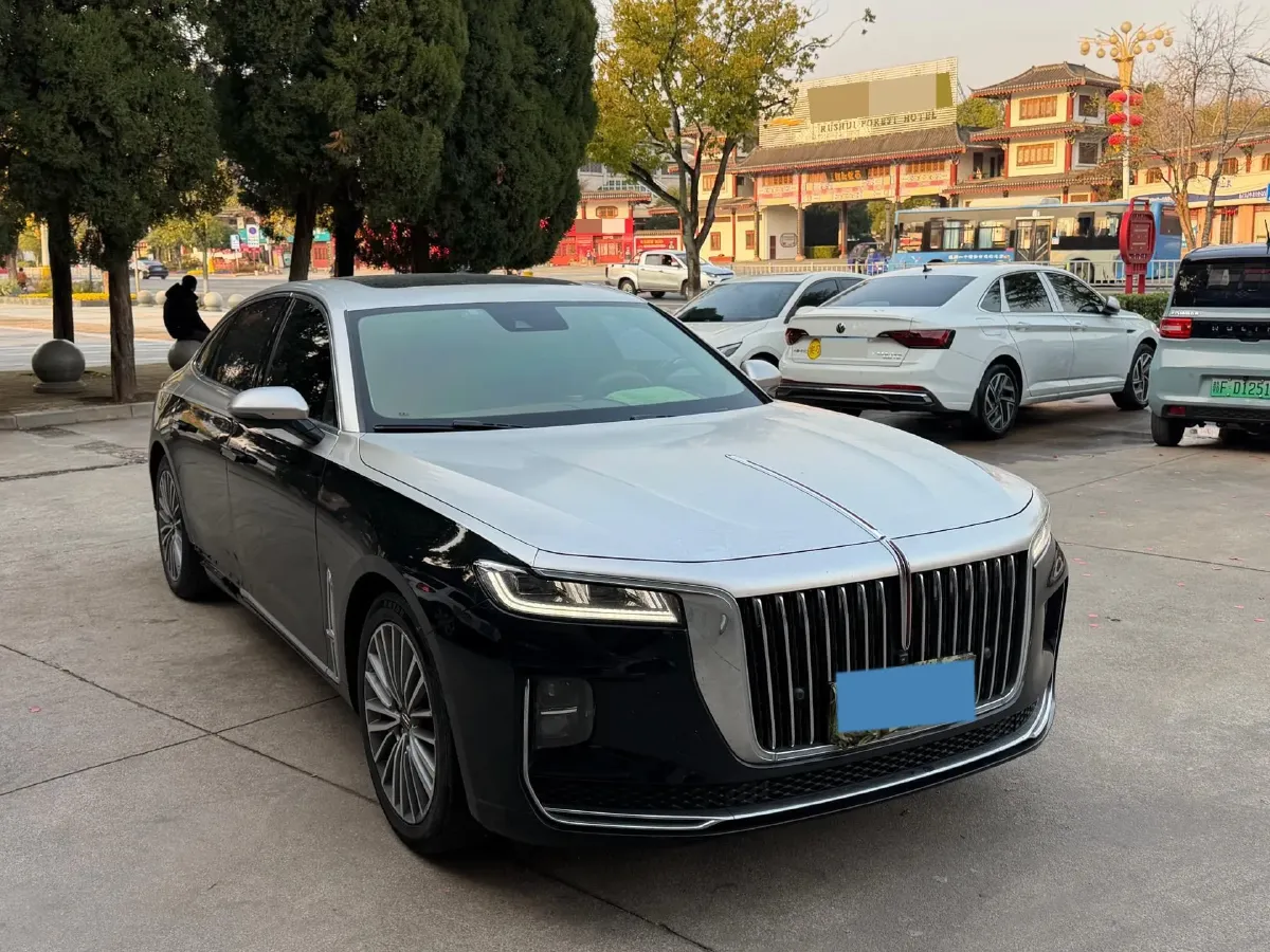 2020 HongQi H9 2.0T 252HP L4 7DCT,autocango,china used car exporter,china ev exporter,chinese used car exporter,chinese used ev exporter