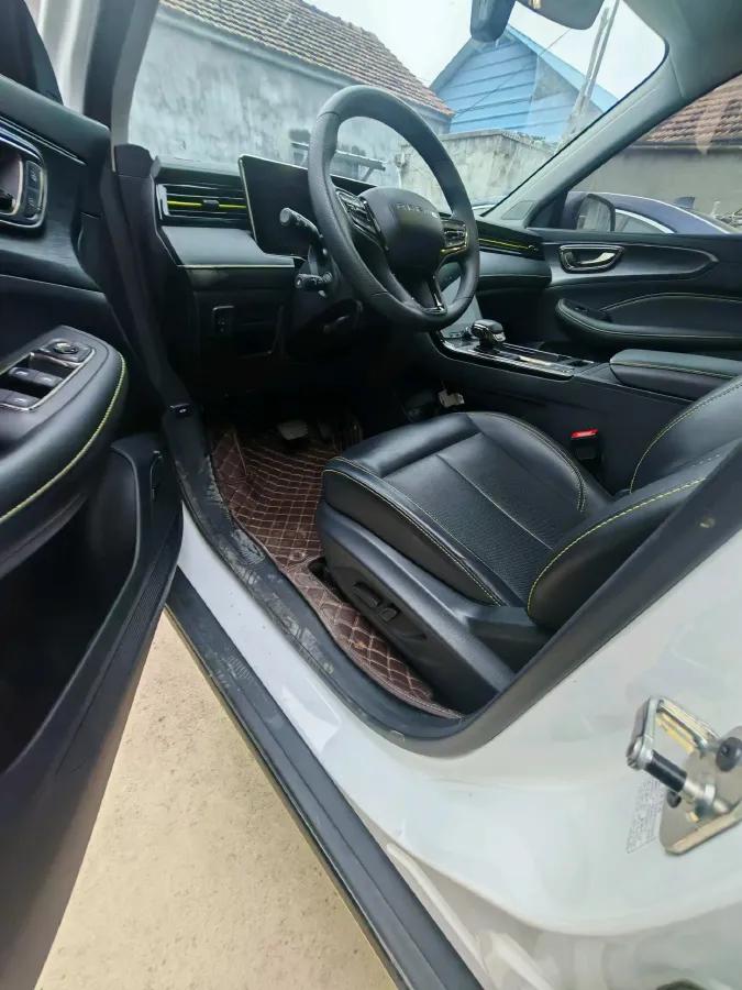 2021 Roewe RX5 1.5T 181HP L4 7DCT,autocango,china used car exporter,china ev exporter,chinese used car exporter,chinese used ev exporter