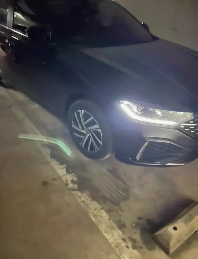 2023 Volkswagen Lavida 1.4T 150HP L4 7DCT,autocango,china used car exporter,china ev exporter,chinese used car exporter,chinese used ev exporter