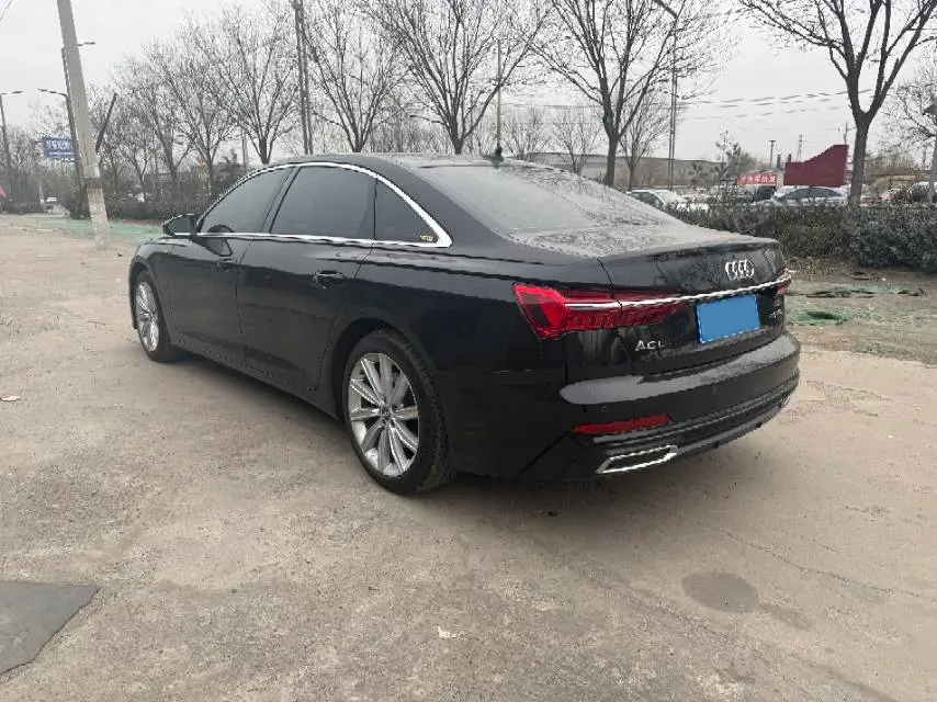 2021 Audi A6L 2.0T 224HP L4 7DCT,autocango,china used car exporter,china ev exporter,chinese used car exporter,chinese used ev exporter
