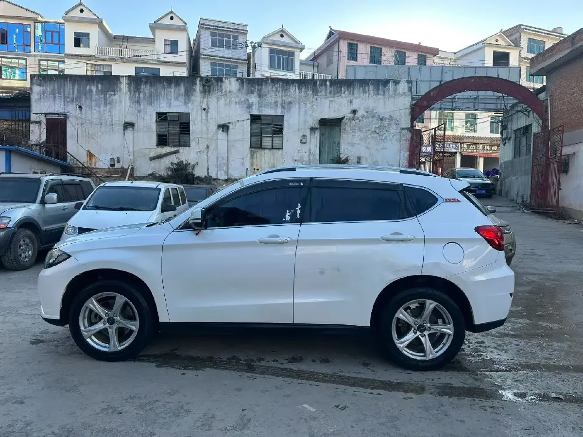 2018 Haval H2 1.5T 150HP L4 7DCT,autocango,china used car exporter,china ev exporter,chinese used car exporter,chinese used ev exporter