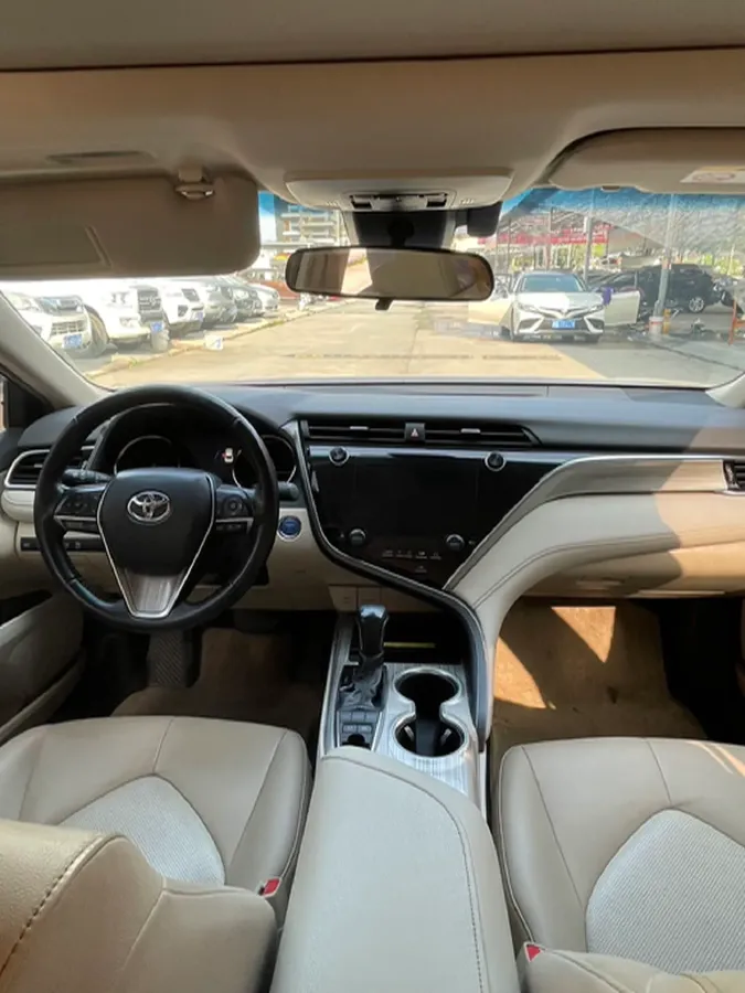 2019 Toyota Camry 2.5L 178HP L4 E-CVT Hybrid,autocango,china used car exporter,china ev exporter,chinese used car exporter,chinese used ev exporter
