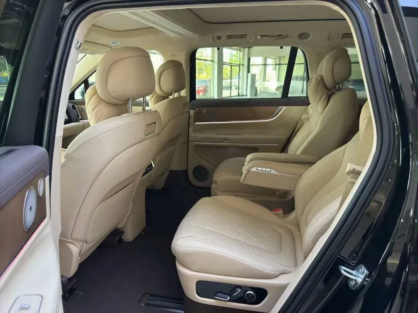 2024 AITO AITO M9 1.5T 152HP L4 REEV 42KWH,autocango,china used car exporter,china ev exporter,chinese used car exporter,chinese used ev exporter